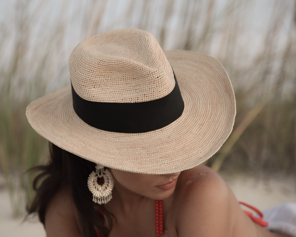 Sustainable Panama Hats - Ninakuru - ECOMOGUL MAGAZINE